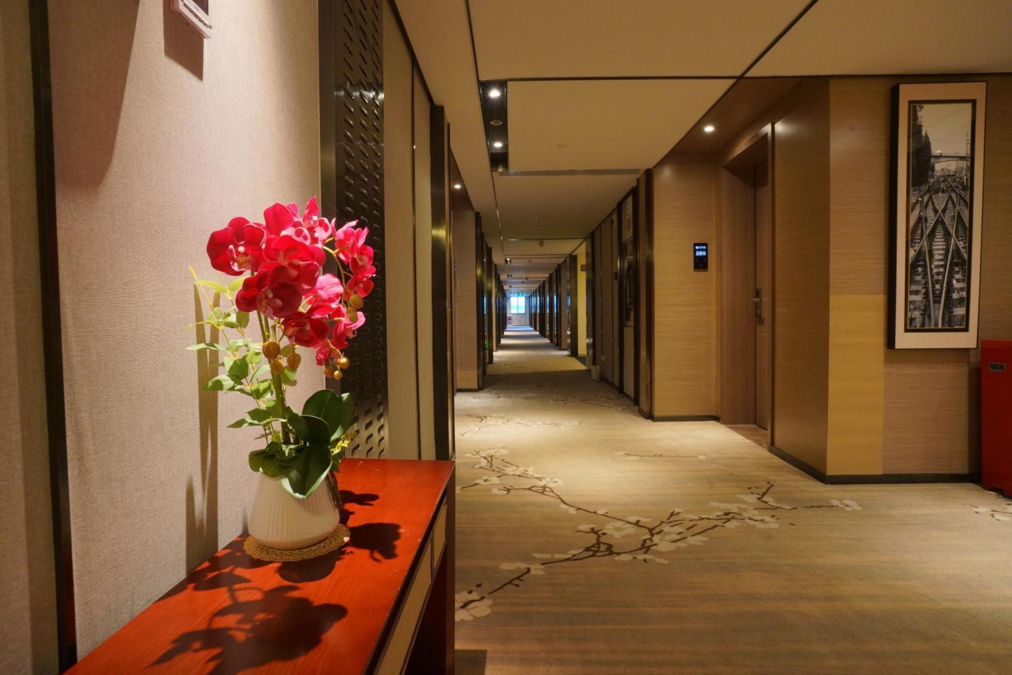 Guangdong Baiyun City Hotel Guangzhou Exterior photo